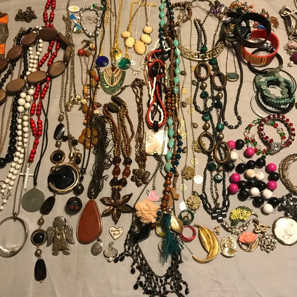 Jewelry - Jewelry bundle